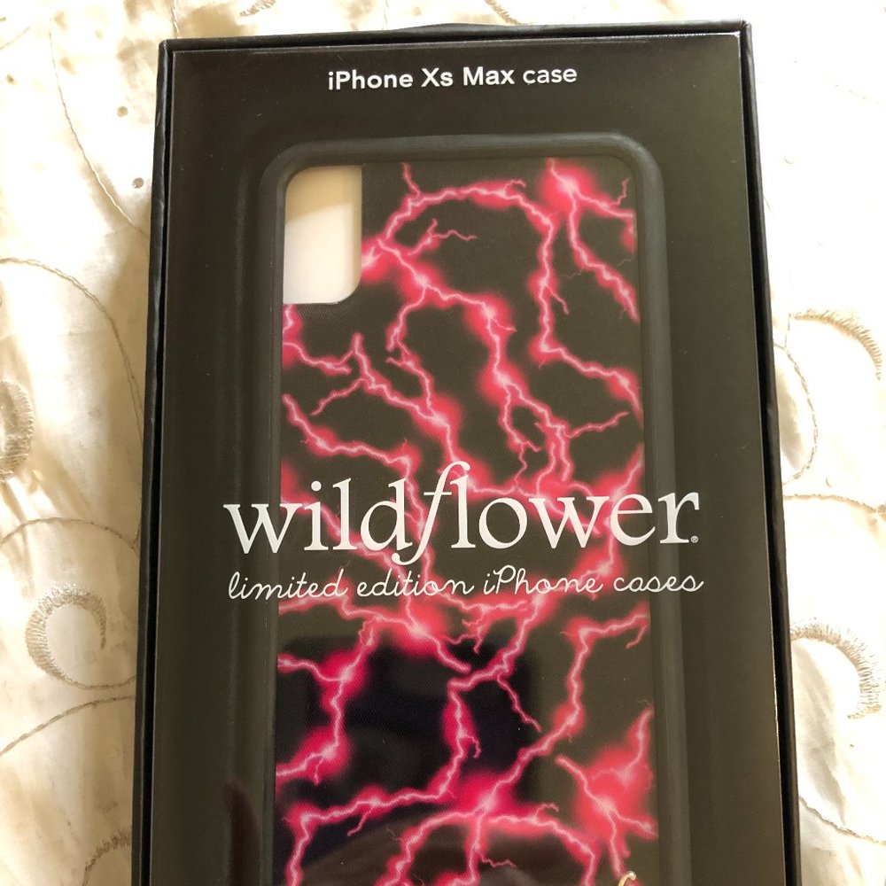 Wildflower Cases Electric Xs Max Case